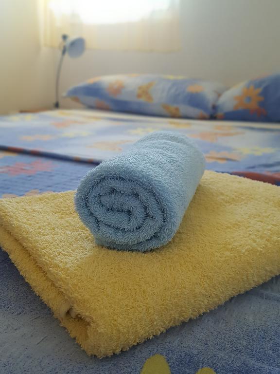 Apartments Mirakul Lopar Ngoại thất bức ảnh