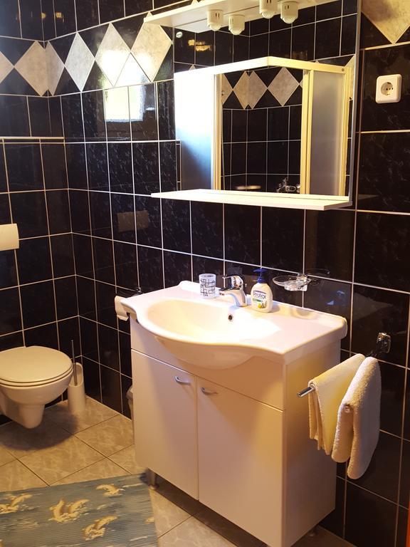 Apartments Mirakul Lopar Ngoại thất bức ảnh