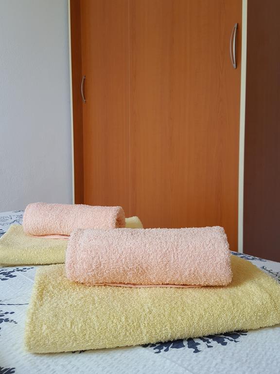 Apartments Mirakul Lopar Ngoại thất bức ảnh