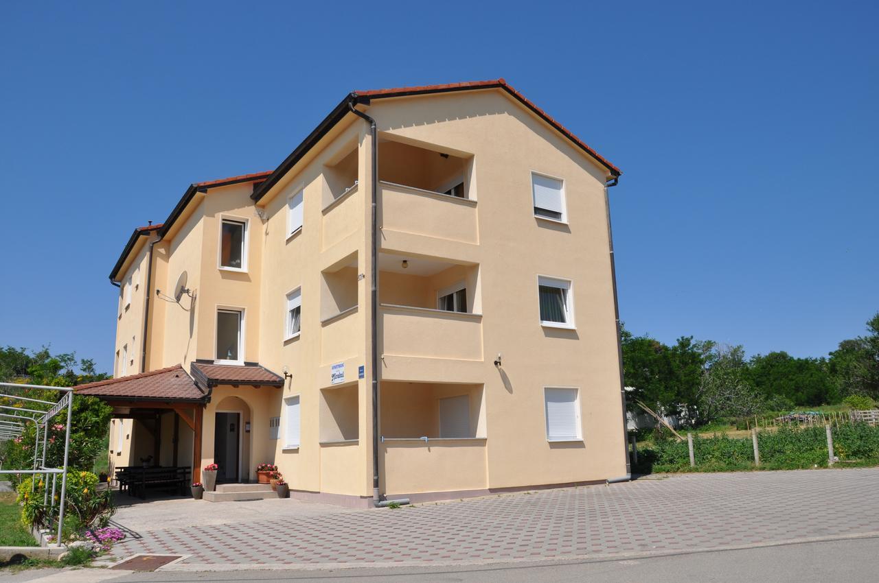 Apartments Mirakul Lopar Ngoại thất bức ảnh