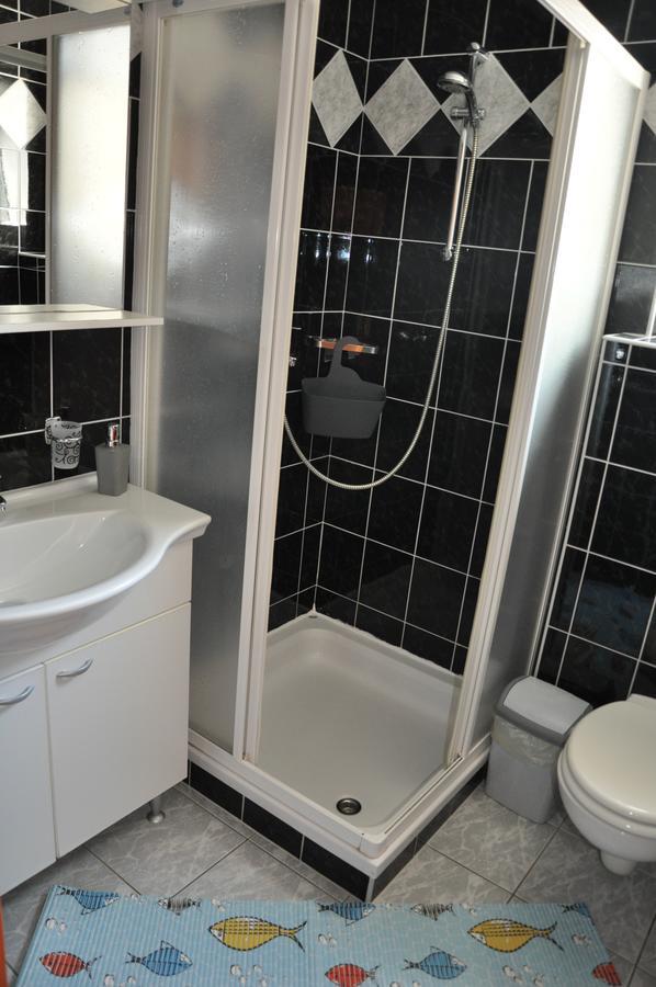 Apartments Mirakul Lopar Ngoại thất bức ảnh